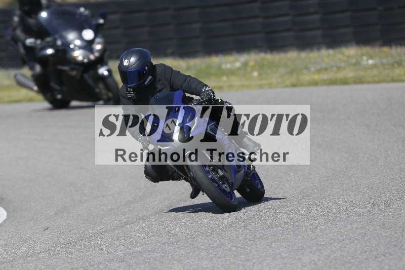 /01 02.04.2026 MAZ ADR/Gruppe gelb Gruppe gruen/11